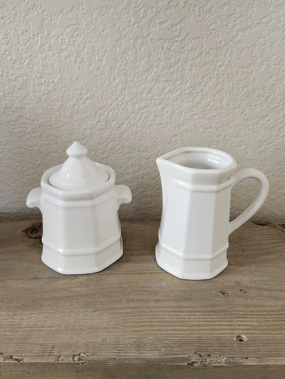 Vintage Pfaltzgraff Heritage White Sugar Bowl Creamer Set